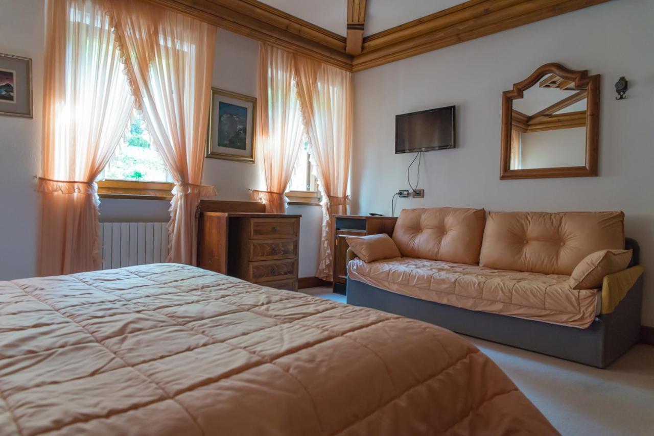 Hotel Alla Posta Alleghe Esterno foto