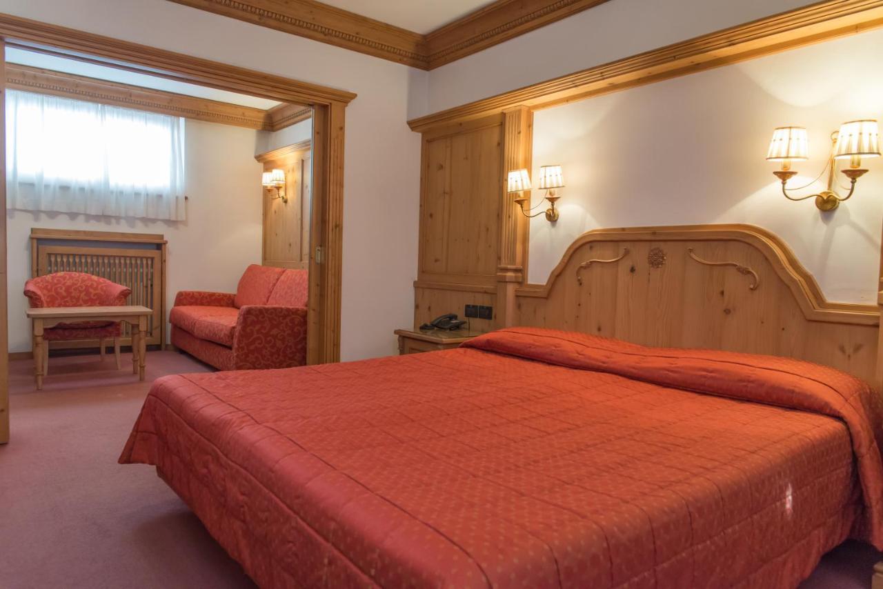 Hotel Alla Posta Alleghe Esterno foto