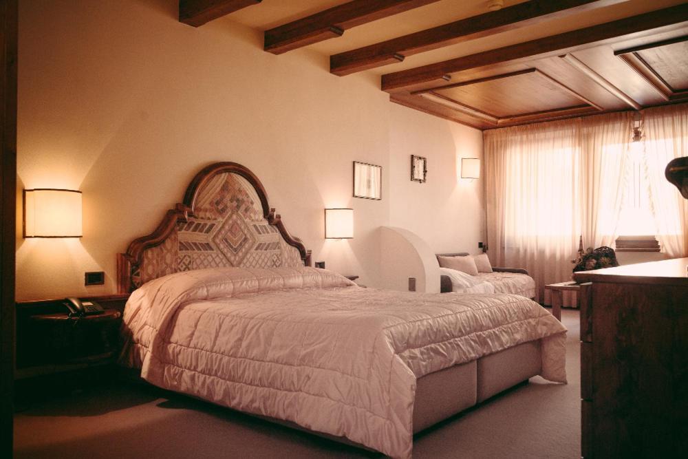 Hotel Alla Posta Alleghe Esterno foto