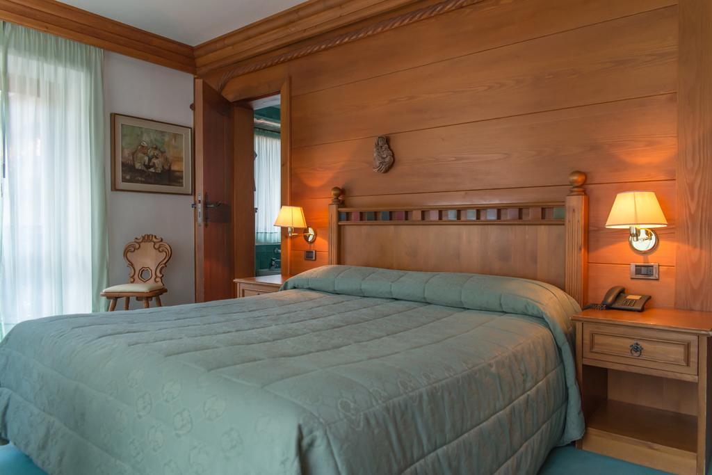 Hotel Alla Posta Alleghe Esterno foto