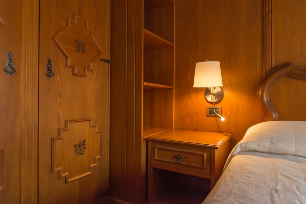 Hotel Alla Posta Alleghe Esterno foto
