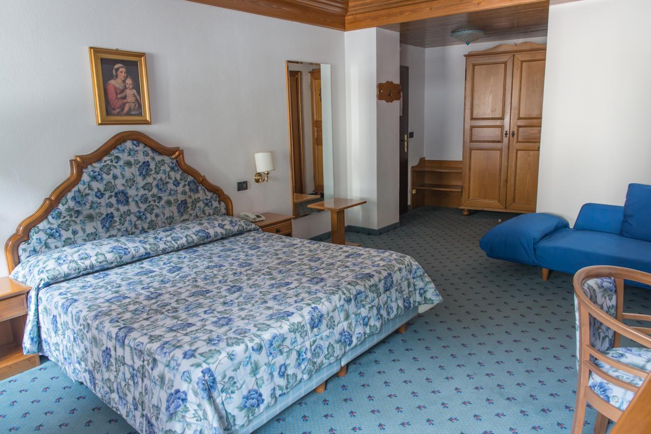 Hotel Alla Posta Alleghe Esterno foto