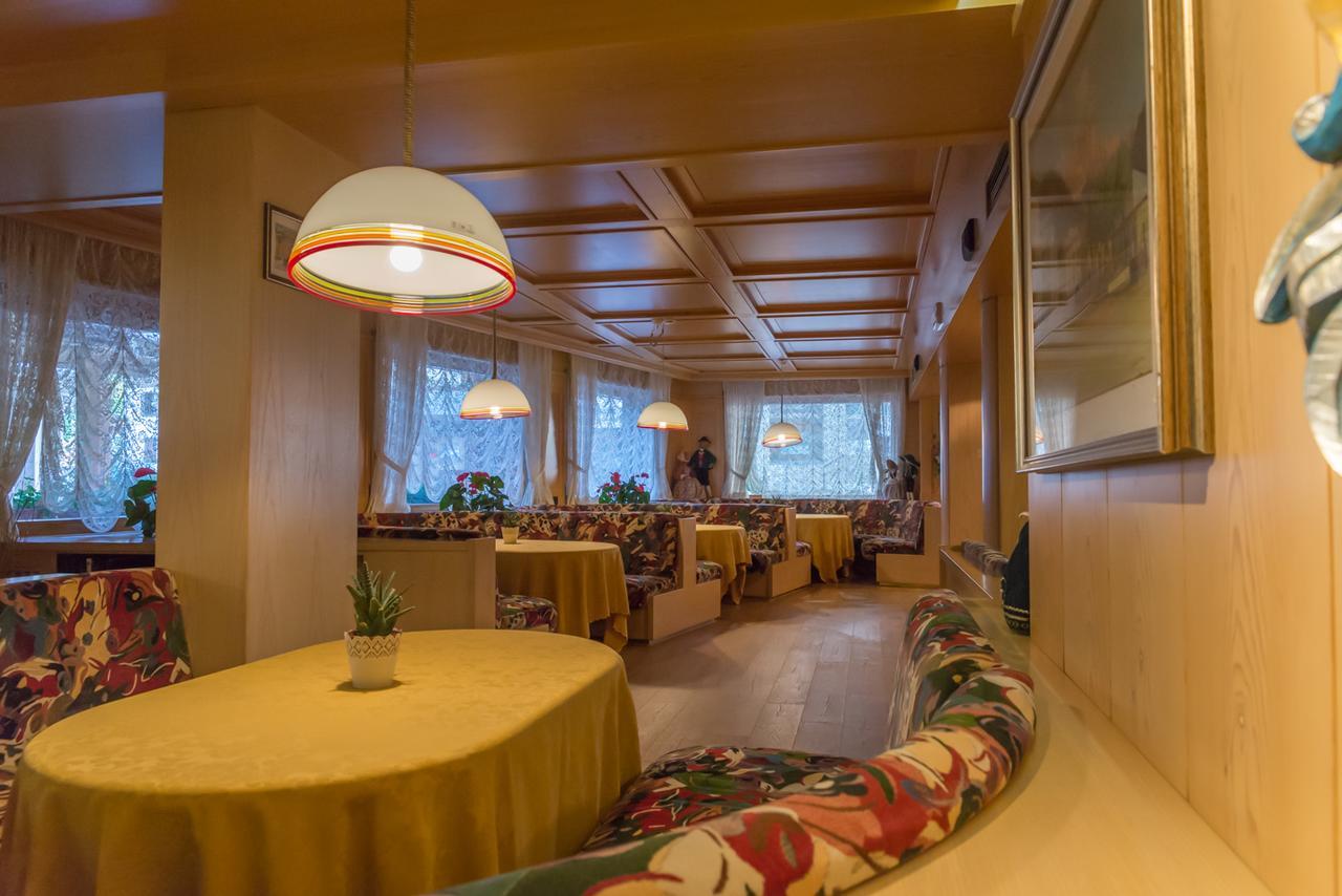 Hotel Alla Posta Alleghe Esterno foto