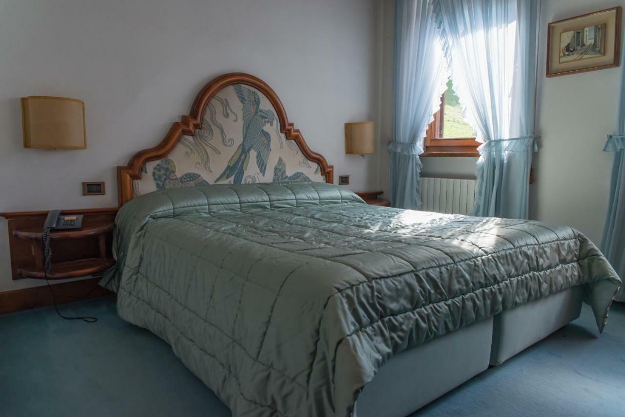 Hotel Alla Posta Alleghe Esterno foto